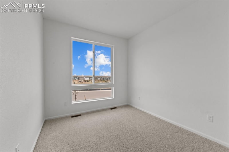 5272 Sidewinder Dr, Colorado Springs, CO 80925