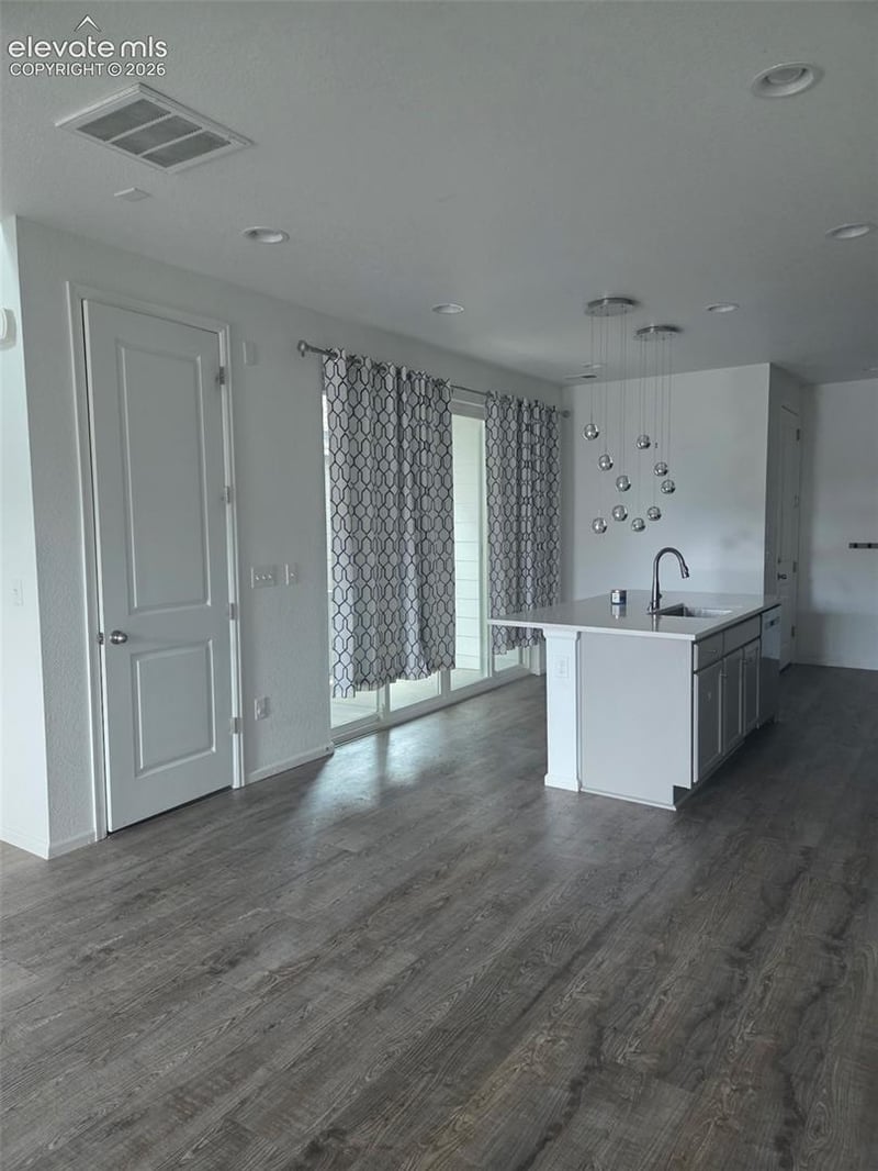 5323 Spalding Pl, Longmont, CO 80504