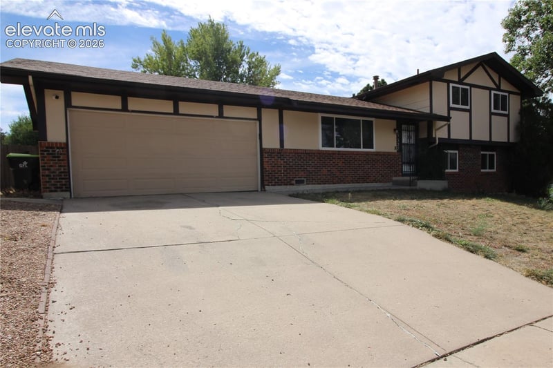 5327 Silver Spur Ave, Colorado Springs, CO 80915