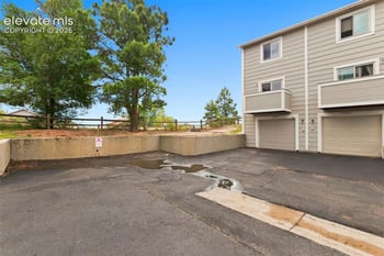 5362 Solar Ridge Dr, Colorado Springs, CO 80917