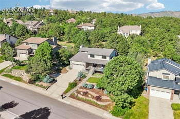 5368 W Cliff Point Cir, Colorado Springs, CO 80919