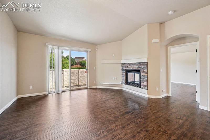 5384 Oak Spring Hts, Colorado Springs, CO 80923
