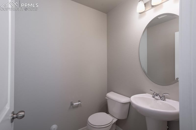 5396 Devers Ct, Colorado Springs, CO 80925