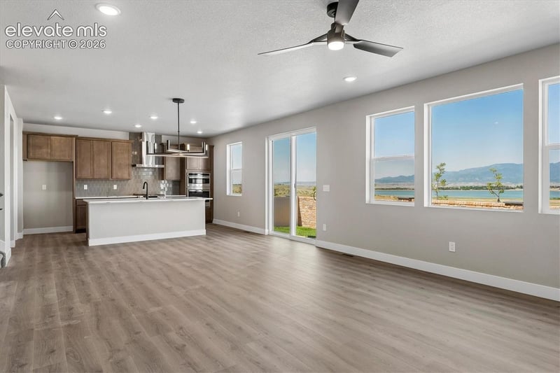 5422 Triple Tree St, Colorado Springs, CO 80925