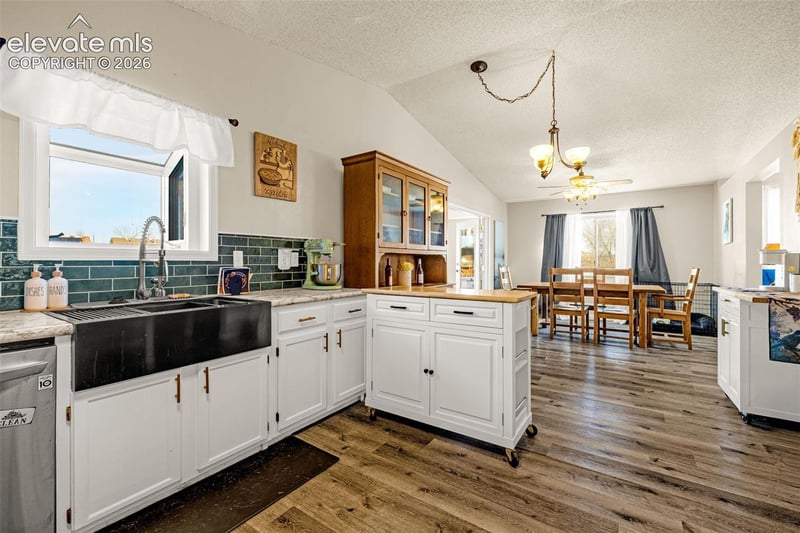 5425 Huxley Ct, Colorado Springs, CO 80911