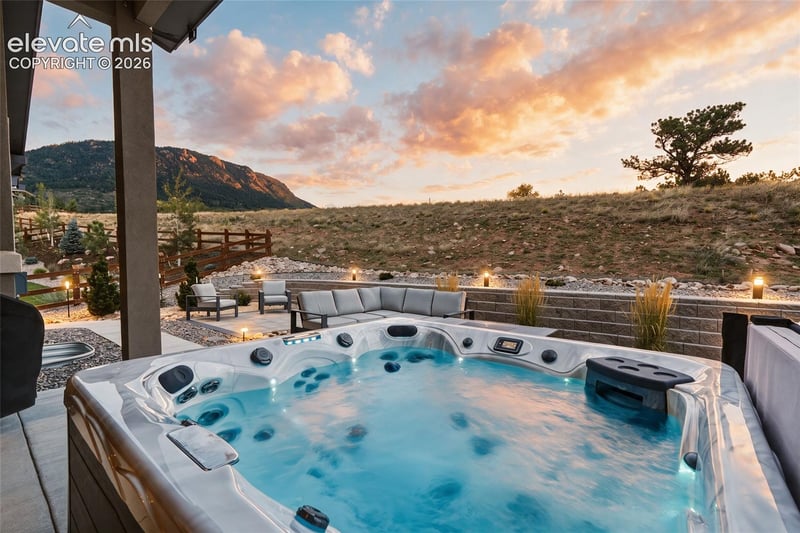 5425 Mesa Top Dr, Monument, CO 80132