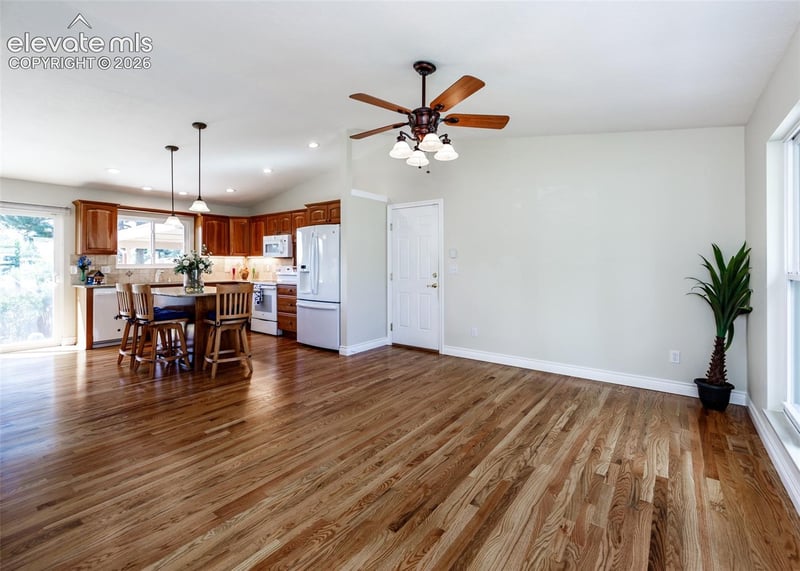 5455 N Buckskin Pass Dr, Colorado Springs, CO 80917