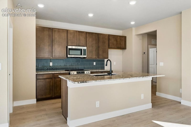 5458 Triple Tree St, Colorado Springs, CO 80925