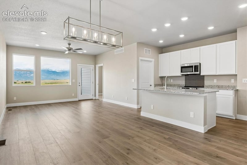 5464 Triple Tree St, Colorado Springs, CO 80925