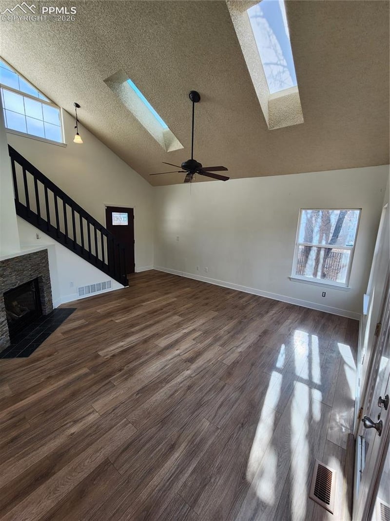 548 Lindstrom Dr, Colorado Springs, CO 80911
