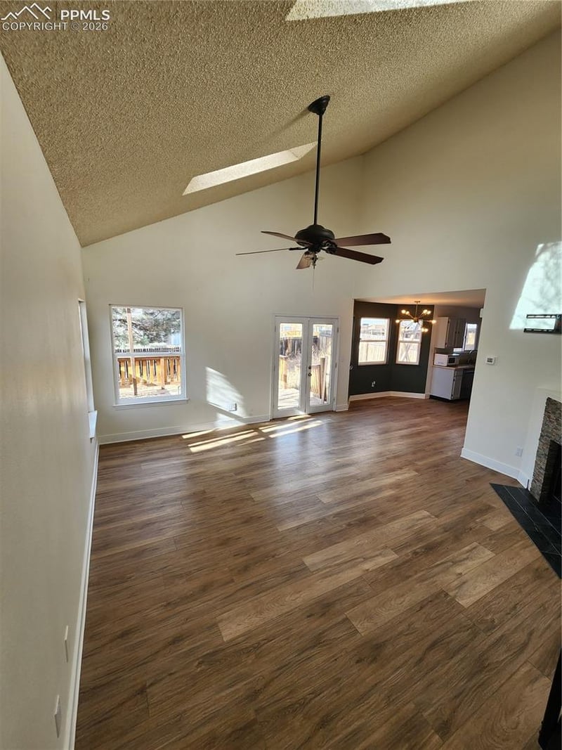 548 Lindstrom Dr, Colorado Springs, CO 80911