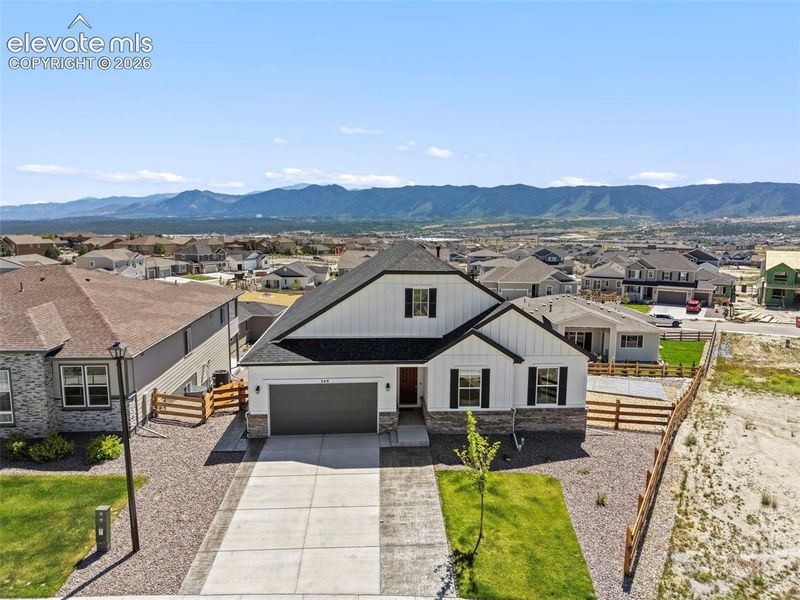 549 Old Grotto Dr, Monument, CO 80132