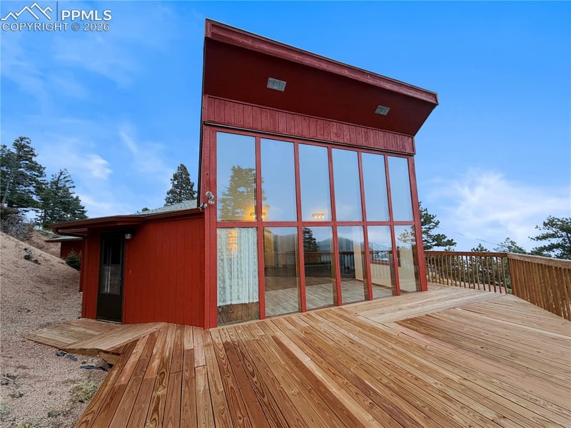 550 Upper Vista Rd, Manitou Springs, CO 80829