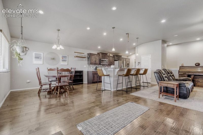 555 N Verbena Dr, Pueblo, CO 81007