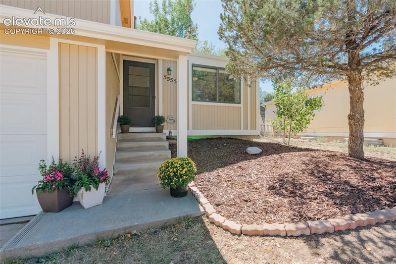 5555 Alma Ter, Colorado Springs, CO 80917