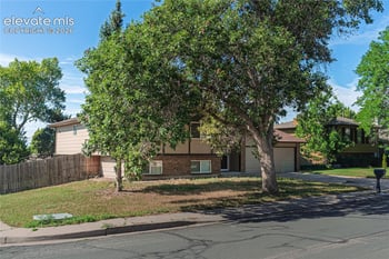5565 Trout Creek Pass Dr, Colorado Springs, CO 80917