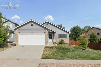 5631 Vermillion Bluffs Dr, Colorado Springs, CO 80923