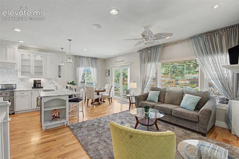 5685 Majestic Dr, Colorado Springs, CO 80919