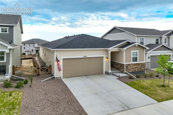 5689 Mammoth Ln, Colorado Springs, CO 80927
