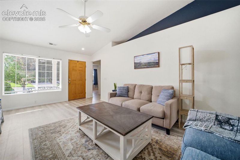 5712 Ansel Dr, Colorado Springs, CO 80923