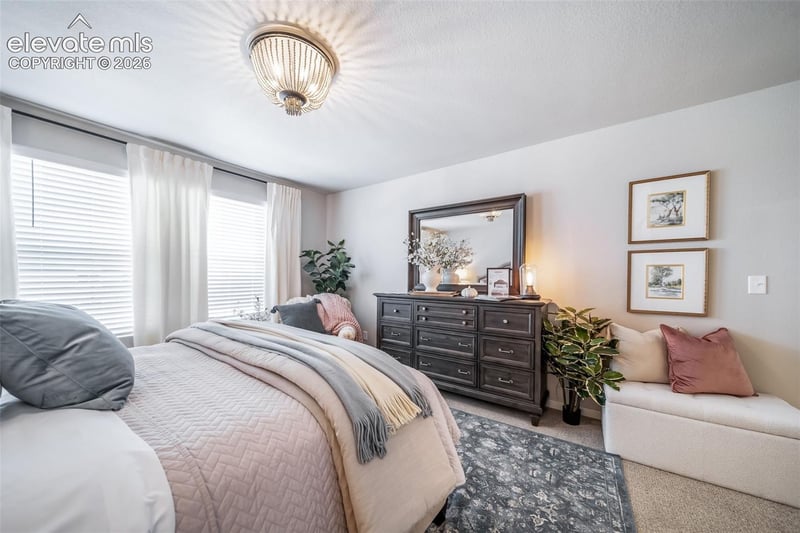 5735 Bowerman Ln, Colorado Springs, CO 80927