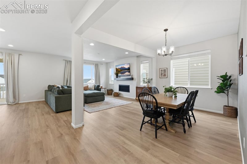 5765 Mammoth Ln, Colorado Springs, CO 80927