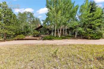 580 Mills Ranch Rd, Woodland Park, CO 80863