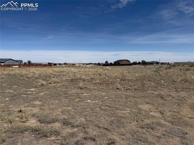 583 E Woodleaf Dr, Pueblo, CO 81007