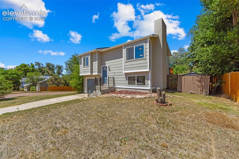 585 Blossom Field Rd, Fountain, CO 80817