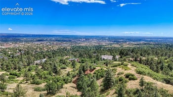 585 Vista Grande Dr, Colorado Springs, CO 80906