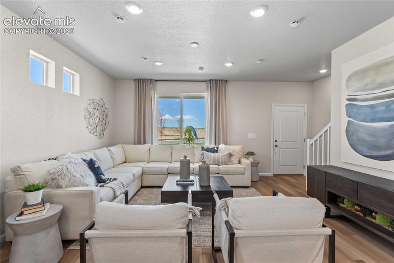 5851 Chivington Vw, Colorado Springs, CO 80927
