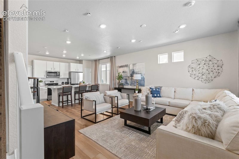 5851 Chivington Vw, Colorado Springs, CO 80927