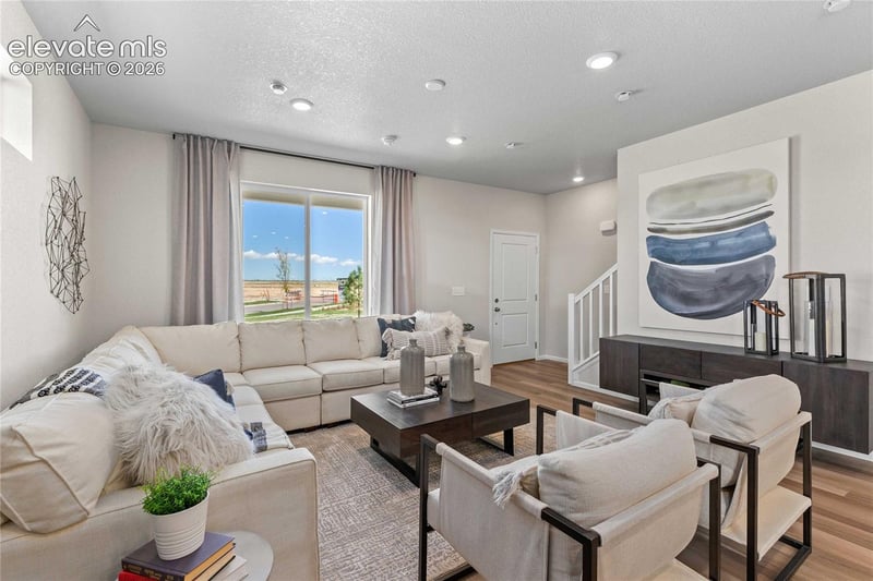 5851 Chivington Vw, Colorado Springs, CO 80927