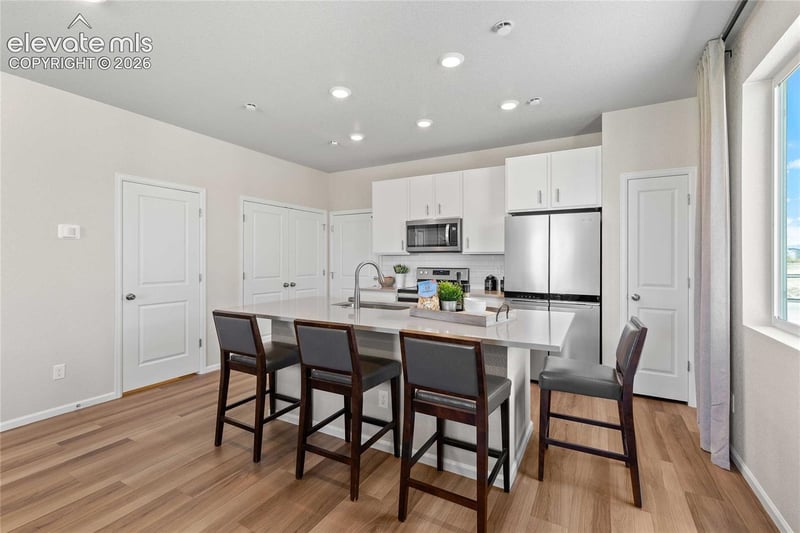 5851 Chivington Vw, Colorado Springs, CO 80927
