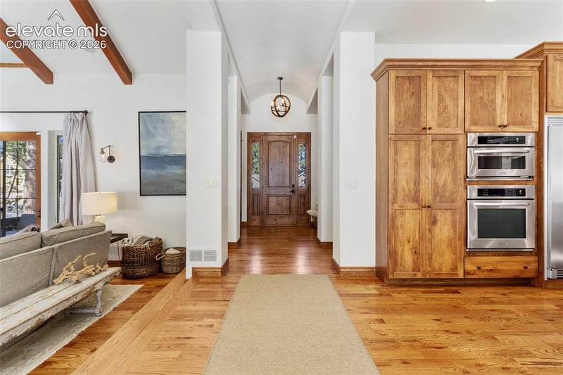 590 Cumberland Rd, Larkspur, CO 80118