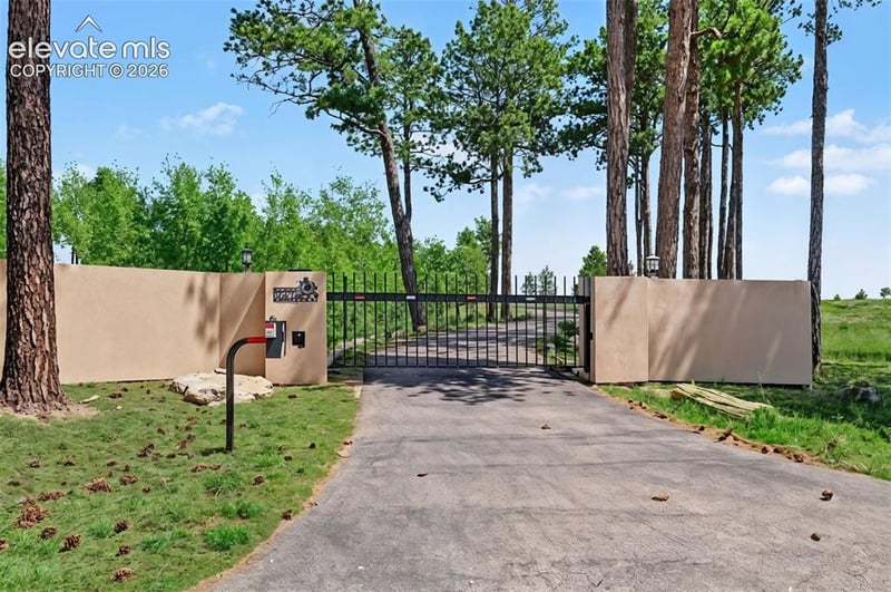 5910 Schwencks Pl, Colorado Springs, CO 80908
