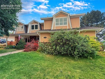 6 Hastings Dr, Pueblo, CO 81001