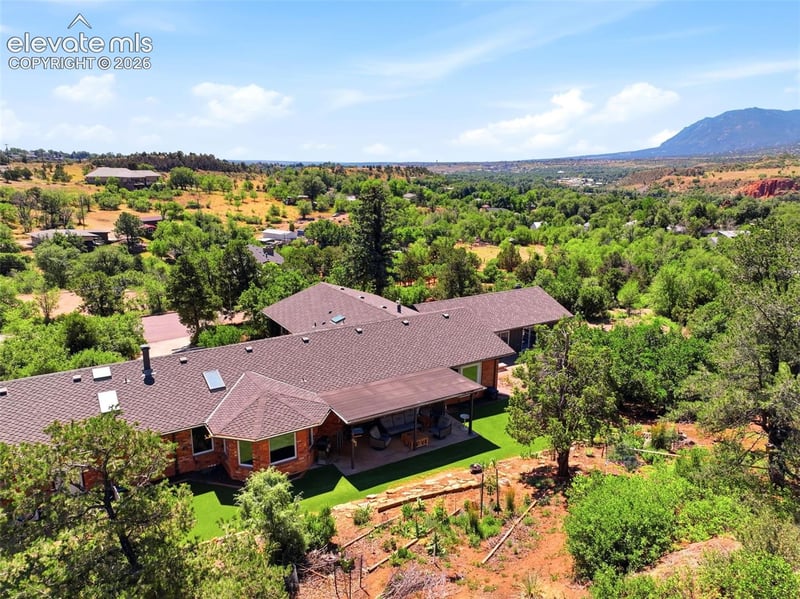 6 Las Piedras Escondidas NA, Colorado Springs, CO 80904