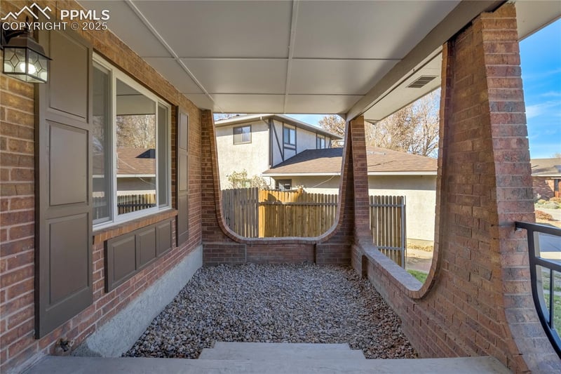6 Strawflower Ct, Pueblo, CO 81001