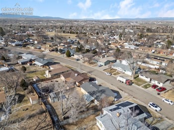 60 Loch Lomond Ln, Pueblo, CO 81001