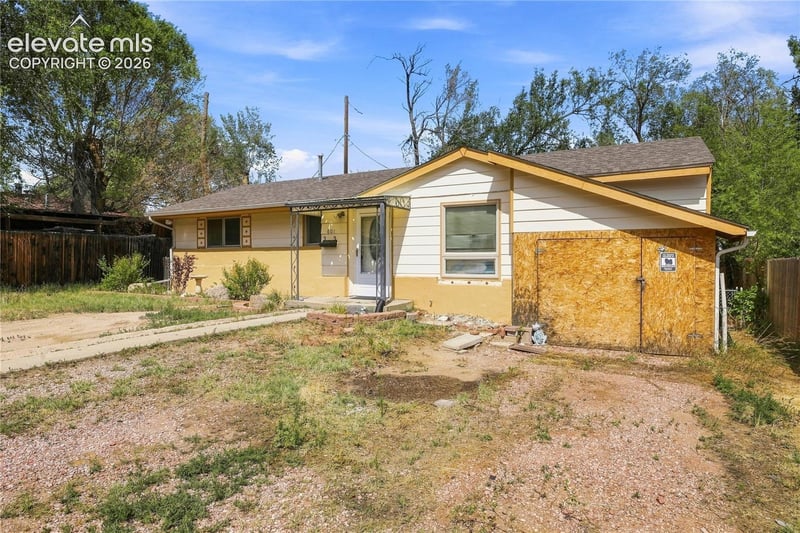 601 Huron Rd, Colorado Springs, CO 80910