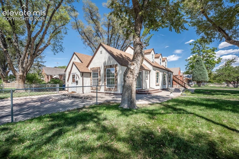 601 W Pitkin Ave, Pueblo, CO 81004