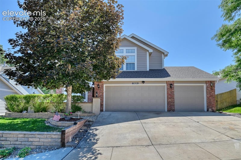 6019 Mapleton Dr, Colorado Springs, CO 80918
