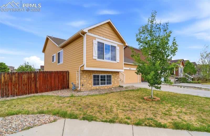 6034 San Mateo Dr, Colorado Springs, CO 80911