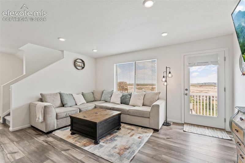 6043 Notch Top Way, Colorado Springs, CO 80927