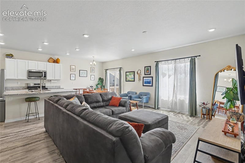 6068 Napa Dr, Colorado Springs, CO 80925