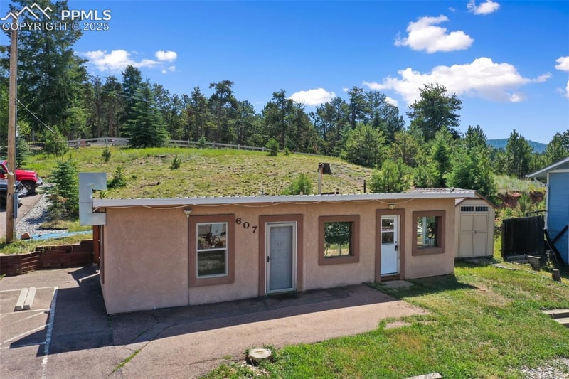 607 S Baldwin St, Woodland Park, CO 80863