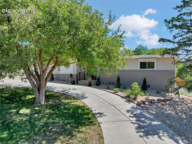 609 Crestridge Ave, Colorado Springs, CO 80906