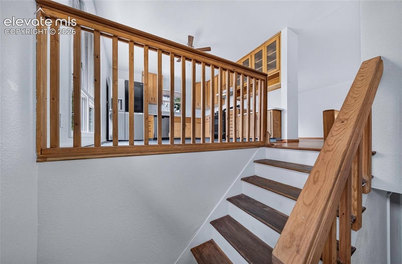 61 Louis Nelson Rd, Pueblo, CO 81001