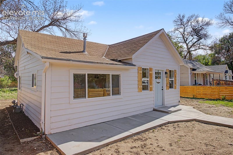 611 Maple St, Colorado Springs, CO 80903